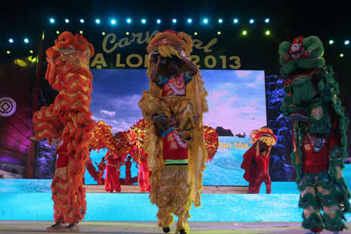 Carnaval Hạ Long 2013 lung linh sắc m&agrave;u văn h&oacute;a Quảng Ninh